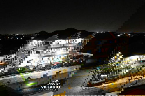 Foto 8 - Dollys Villagio Apartments