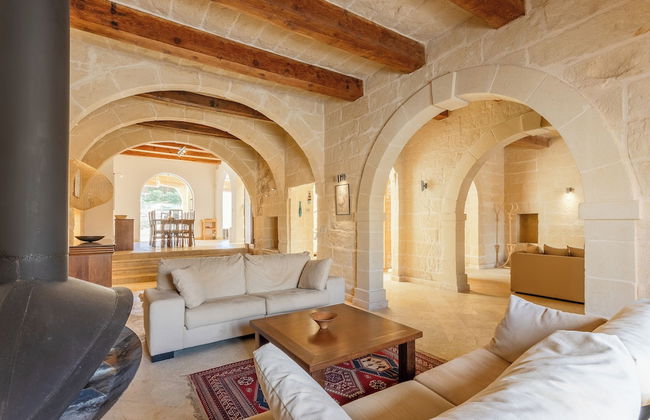 Onefifty Gozitan Villa and Pool - Photo 15