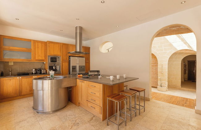 Onefifty Gozitan Villa and Pool - Photo 10