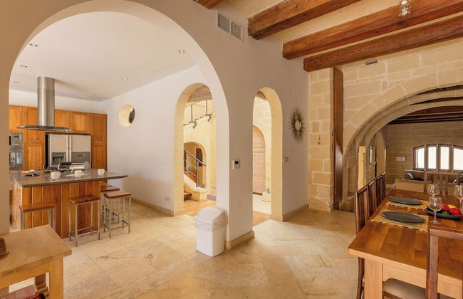 Onefifty Gozitan Villa and Pool - Photo 27