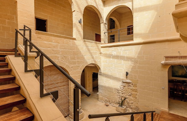 Onefifty Gozitan Villa and Pool - Photo 29