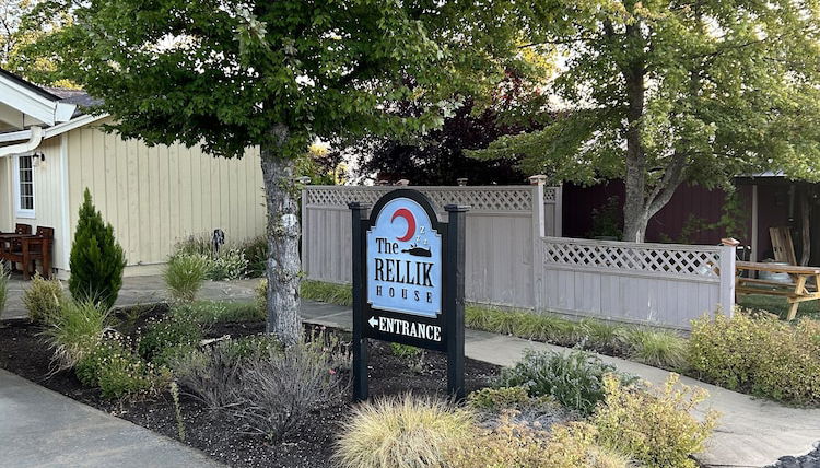 Foto 1 - The Rellik House and Winery