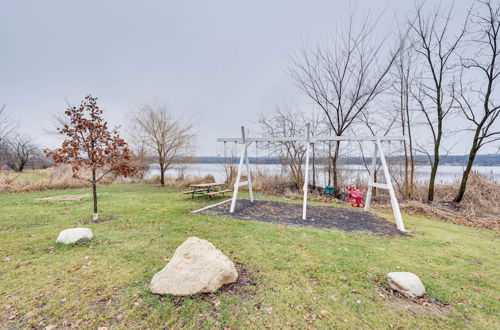 Foto 14 - Family-friendly Gem w/ Fire Pit: 1 Mi to Lake Como