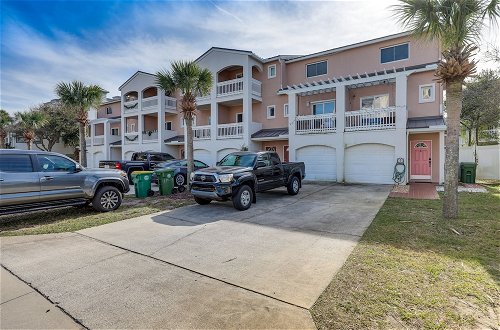Foto 4 - Jacksonville Beach Townhome: Steps to the Sand
