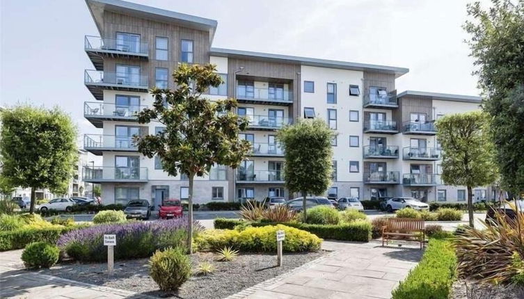 Photo 1 - Inviting 2 Bedroom Apartment in Maidenhead