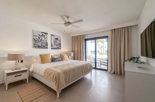 Photo 13 - Luxury 3 bedroom apartment at the beach