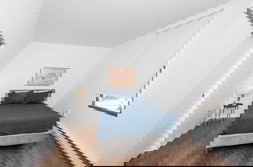 Photo 4 - Northside Suite 4