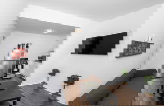 Foto 1 - Northside Suite 4