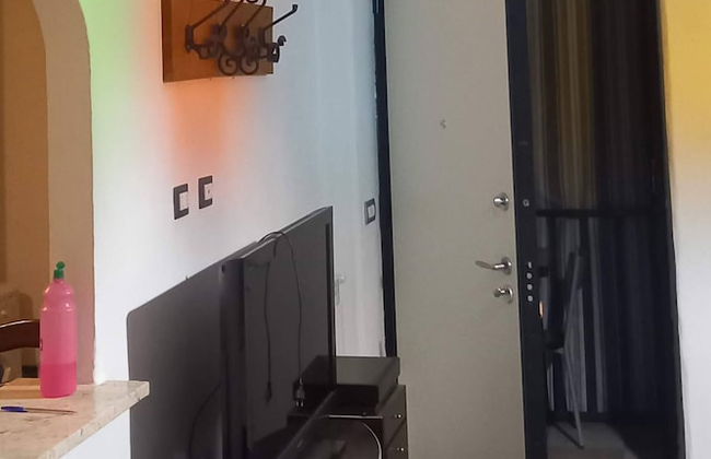 Apartment In Centro Tradate - Photo 10