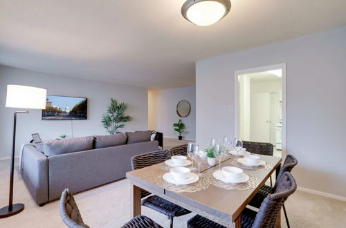 Photo 22 - Exquisite Apt in Crystal City