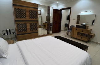 Photo 3 - Ghaya Serviced Apartments