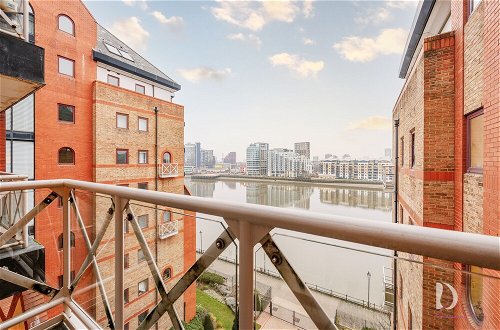 Photo 7 - Beautiful 1 Bed on the River