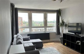 Foto 1 - Captivating 1-bed Apartment in Stratford