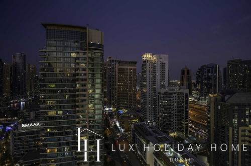 Photo 40 - LUX The Vida Marina Residence 3