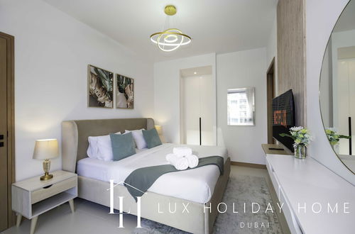 Foto 2 - LUX The Vida Marina Residence 3