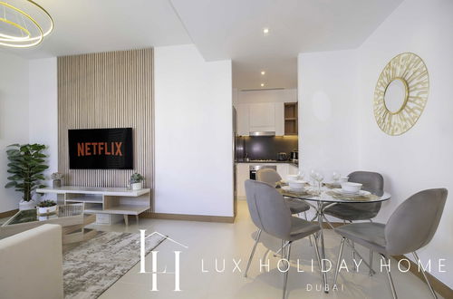 Photo 9 - LUX The Vida Marina Residence 3