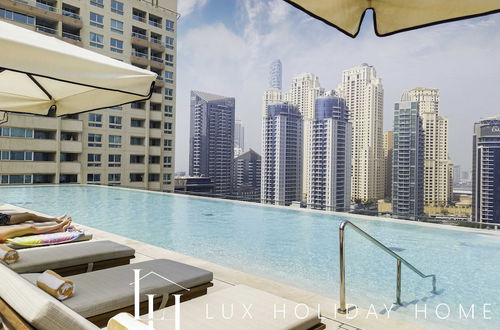 Photo 25 - LUX The Vida Marina Residence 3