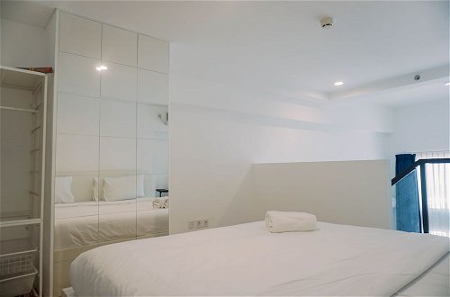 Photo 3 - Comfortable And Homey Studio Loft At Kingland Avenue Apartment