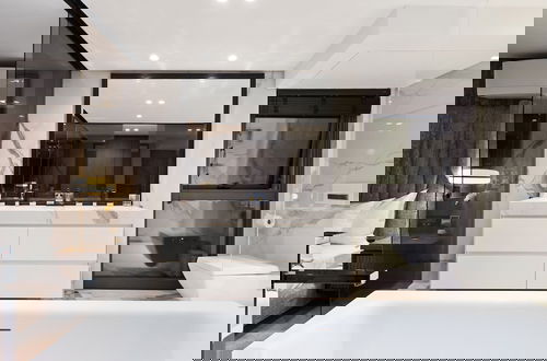 Photo 20 - Aurum 501