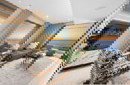 Photo 2 - Aurum 501