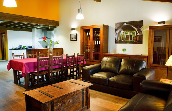 La Casa del Vino - Photo 19