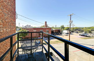 Photo 3 - Cozy Decatur Studio Apartment on Main Street