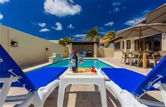 Photo 1 - Large 5BR Villa With Private Pool Near Eagle Beach