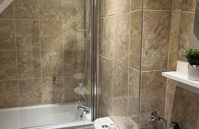 Central Location 2-bed Apartment in Maidstone - Foto 13