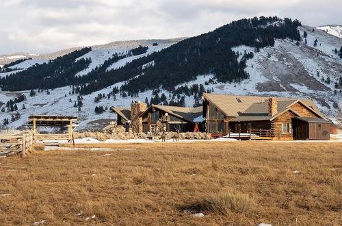 Foto 25 - NEW! Elk Refuge Safari Chalet with Teton Views