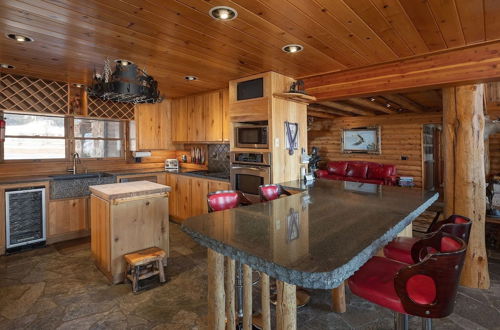 Foto 9 - NEW! Elk Refuge Safari Chalet with Teton Views