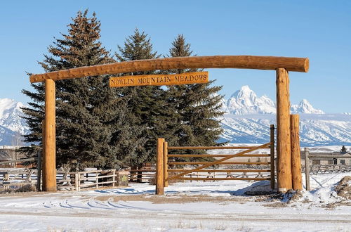 Foto 33 - NEW! Elk Refuge Safari Chalet with Teton Views