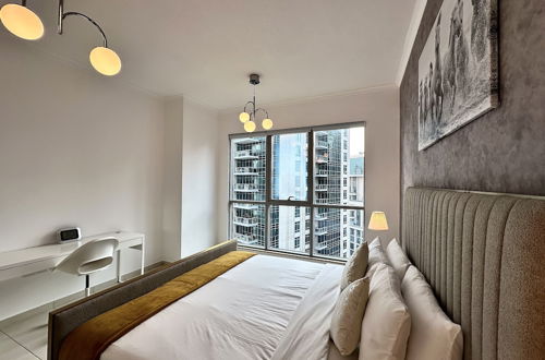 Photo 4 - Lux BnB I The Residences I Sky Line Views