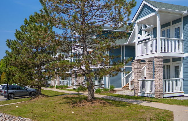 Horseshoe Valley Suites - The Azure - Photo 42