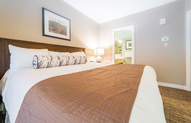Horseshoe Valley Suites - The Azure - Photo 2