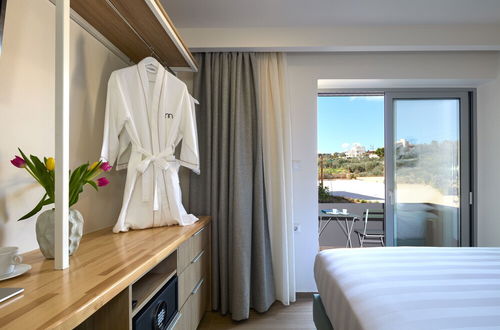 Photo 11 - Villaggio Mare Suites