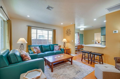 Foto 7 - Ideally Located Tucson Townhome: 2 Mi to Downtown