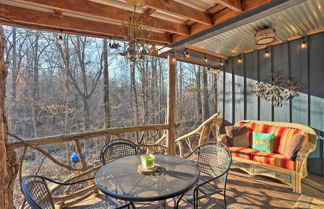 Foto 2 - Cozy Summerville Cabin: Private Hot Tub, Fire Pit