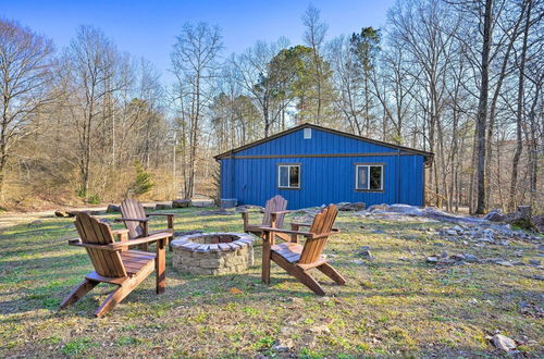 Foto 31 - Cozy Summerville Cabin: Private Hot Tub, Fire Pit