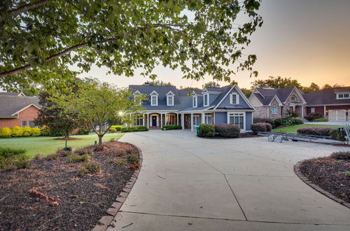 Photo 37 - Grand Lakefront Home in Hartwell w/ Game Room