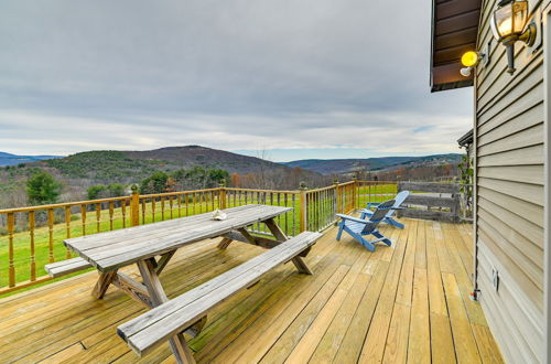 Photo 22 - Charming New York Chalet w/ Hot Tub & Game Room