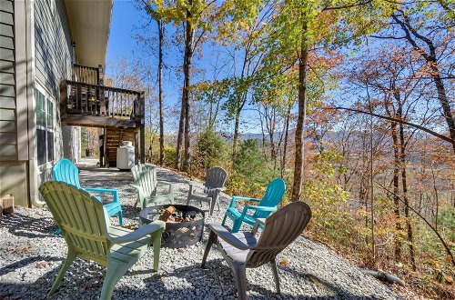 Photo 9 - Stunning Rabun Gap Home w/ Deck & Mountain Views