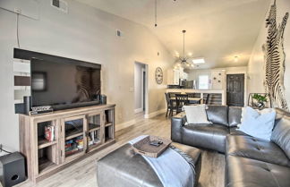 Foto 1 - Hinesville Condo: Grill, 4 Mi to Fort Stewart