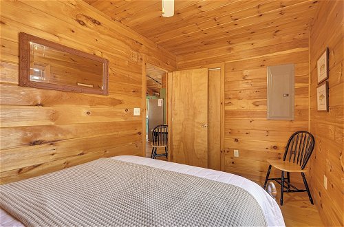 Photo 5 - Cozy Cabin in Private Location w/ Hot Tub & Grill