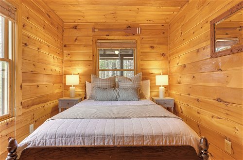 Photo 10 - Cozy Cabin in Private Location w/ Hot Tub & Grill