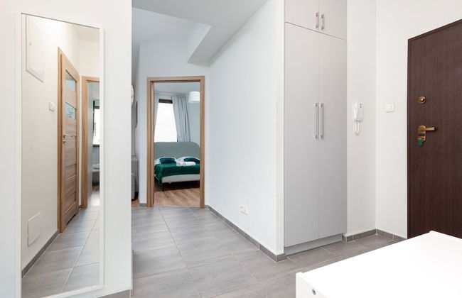 Metro Bielany Apartment by Renters - Photo 19