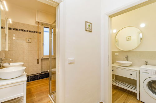 Photo 23 - Comfortable Apartment in Firenze-careggi