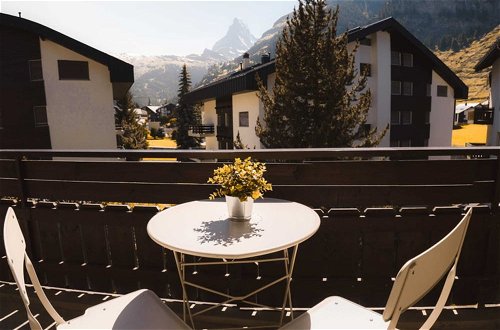 Foto 8 - Beautiful Apartment in Zermatt With a Breathtaking View of the Matterhorn