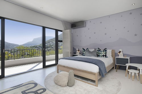 Photo 7 - Hout Bay Villa