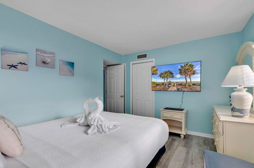 Foto 12 - Oceanfront 3BR Condo Palms Resort