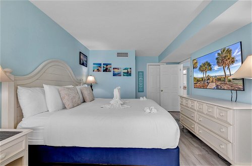 Foto 17 - Oceanfront 3BR Condo Palms Resort